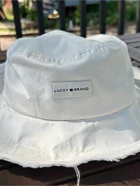 Lucky Brand Off-White Canvas Hat with Navy Logo